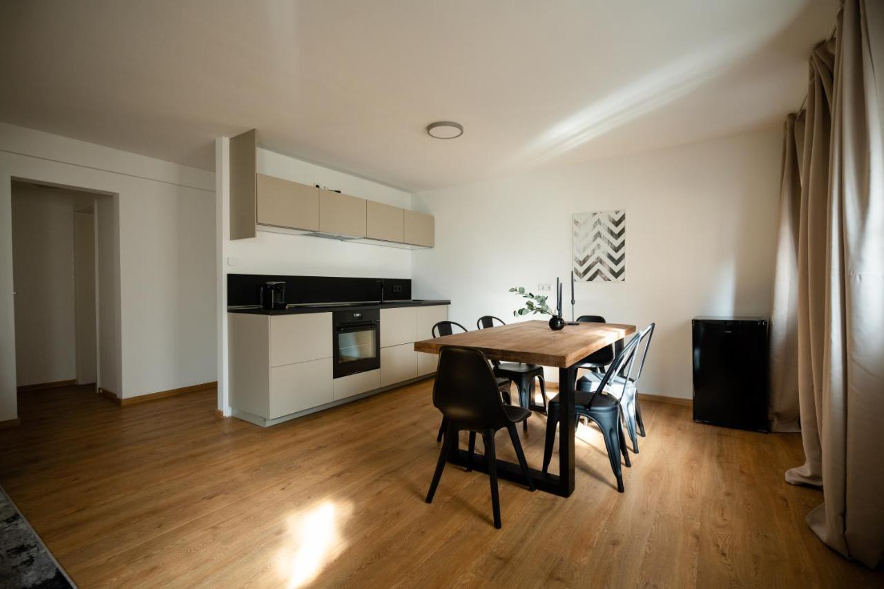 Oldtown Studio Apartment With 2 Bathrooms Дюссельдорф Екстер'єр фото